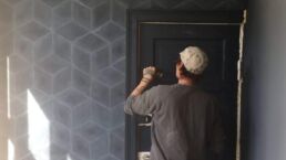Focus Plus maler døren inden aflevering